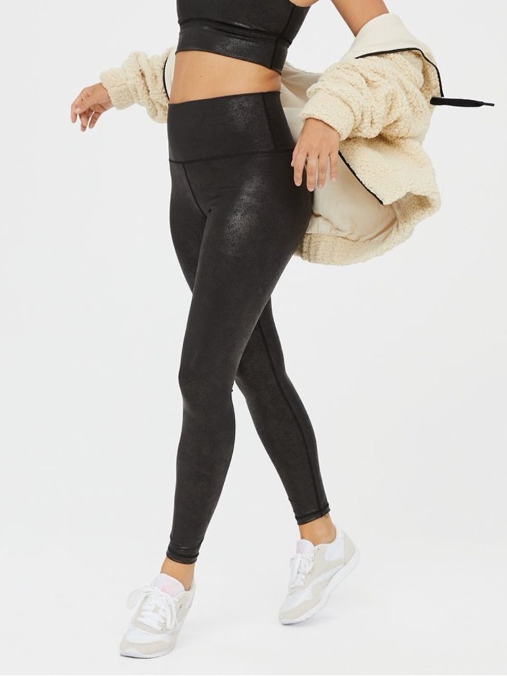 Aerie OFFLINE The Hugger Crackle High Waisted Leggings Black Size Small